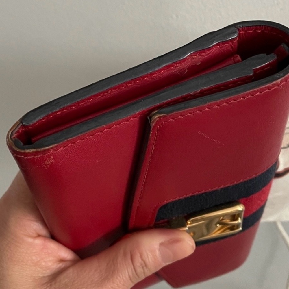 Gucci Sylvie Web Continental Wallet in Red and Blue with Gold Clasp - Picture 7 of 16